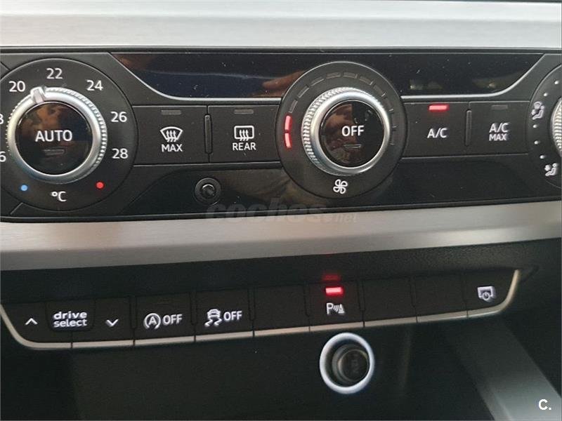 AUDI A4 Avant S line ed 3.0 TDI quatt tipt 5p.