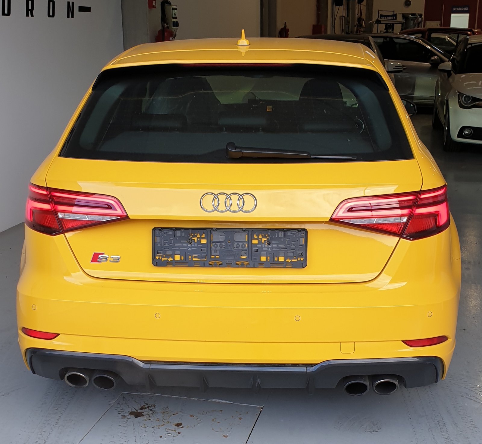 AUDI S3 S3
