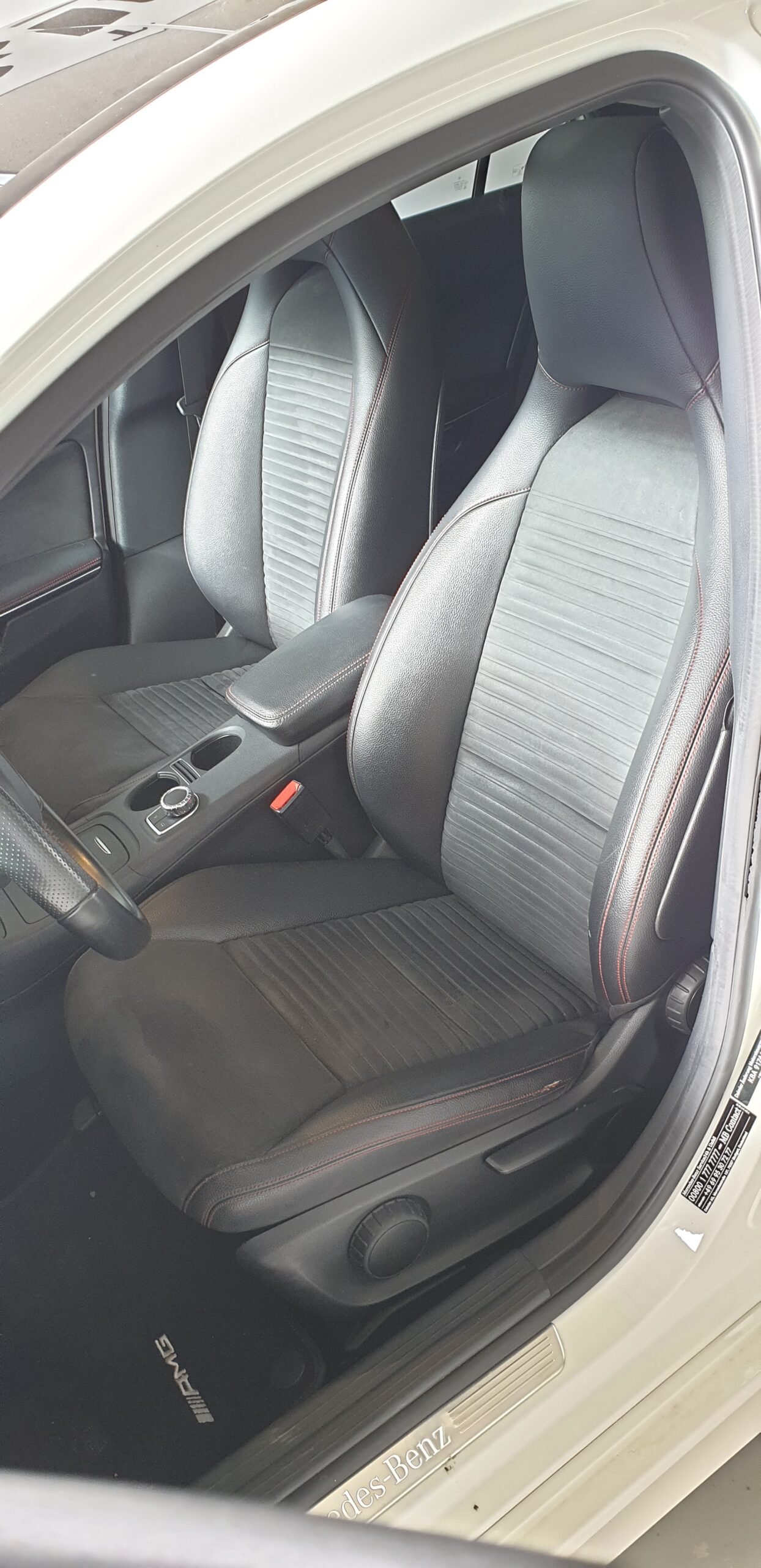 MERCEDES-BENZ Clase A200 AMG