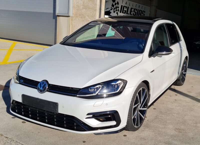 VOLKSWAGEN Golf R 2.0 TFSI quattro S tronic Sportback 5p.