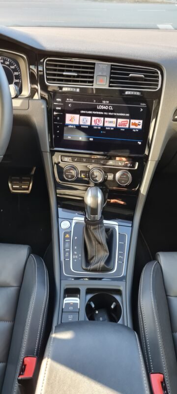 VOLKSWAGEN Golf R 2.0 TFSI quattro S tronic Sportback 5p.