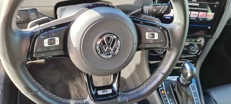 VOLKSWAGEN Golf R 2.0 TFSI quattro S tronic Sportback 5p.