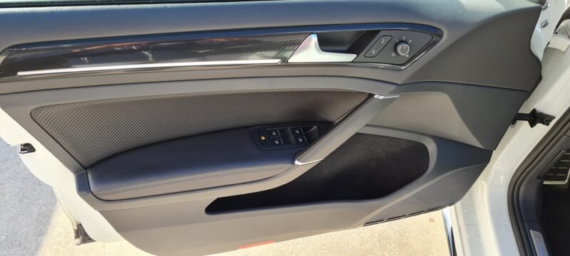 VOLKSWAGEN Golf R 2.0 TFSI quattro S tronic Sportback 5p.