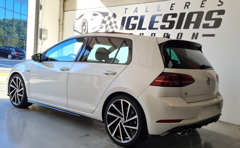 VOLKSWAGEN Golf R 2.0 TFSI quattro S tronic Sportback 5p.