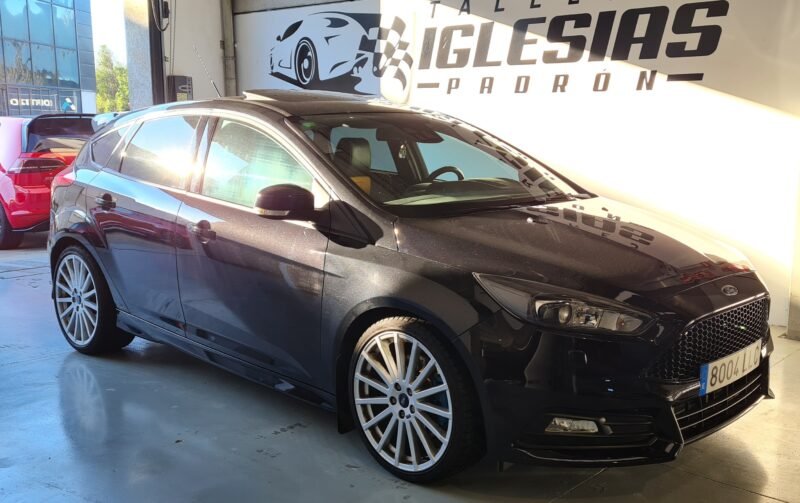 FORD Focus ST
