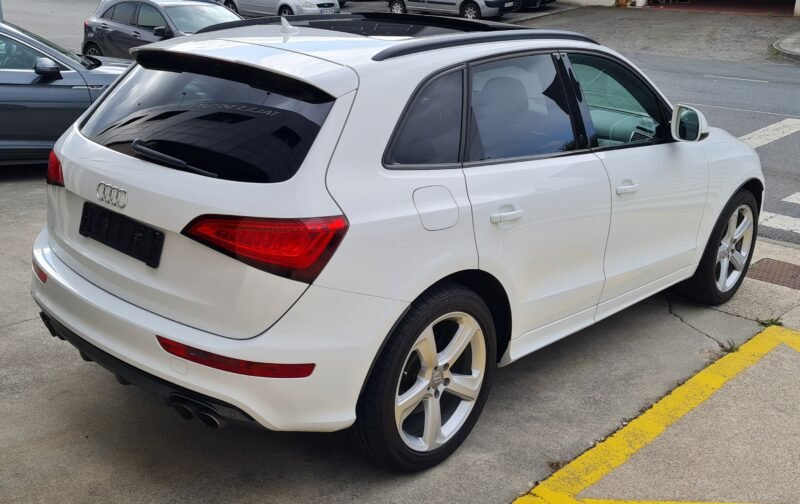 AUDI SQ5 4×4