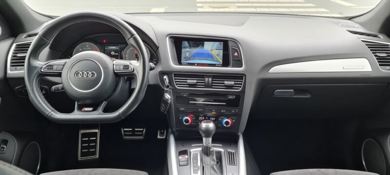 AUDI SQ5 4×4