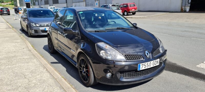 RENAULT Clio Sport F1