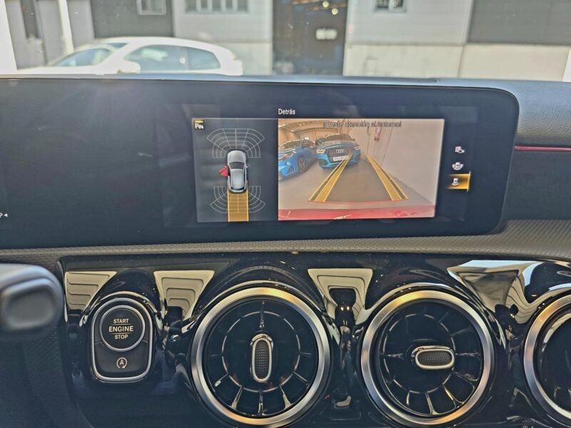 MERCEDES-BENZ Clase A200 2.0 D AMG 150CV