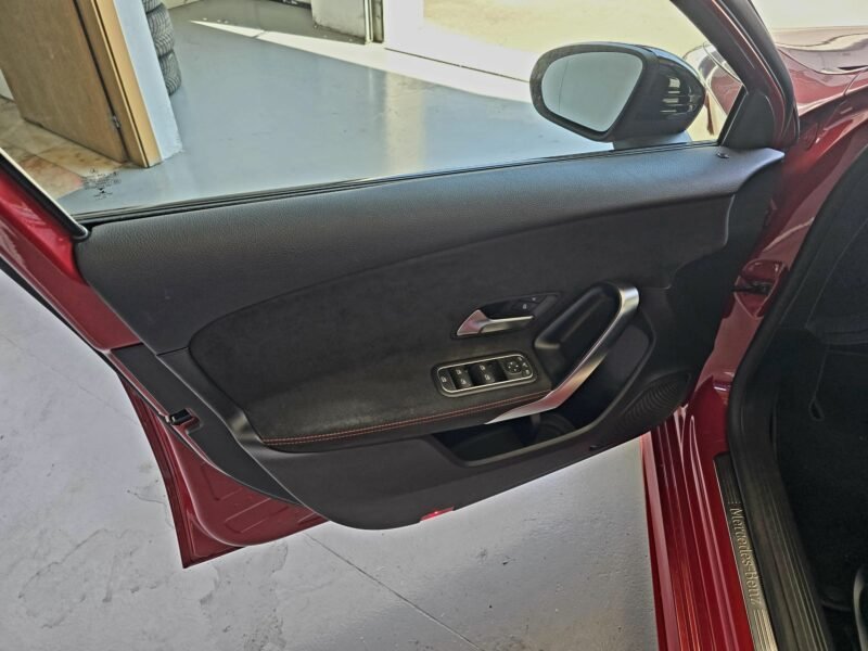 MERCEDES-BENZ Clase A200 2.0 D AMG 150CV