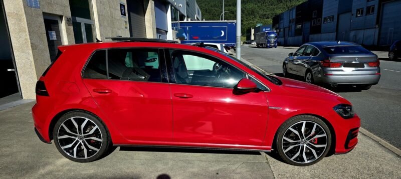 VOLKSWAGEN Golf GTD 2.0 TDI 184cv DSG BMT 5p.