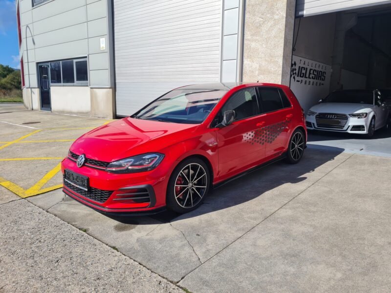 VOLKSWAGEN Golf TCR 2.0 TSI DSG