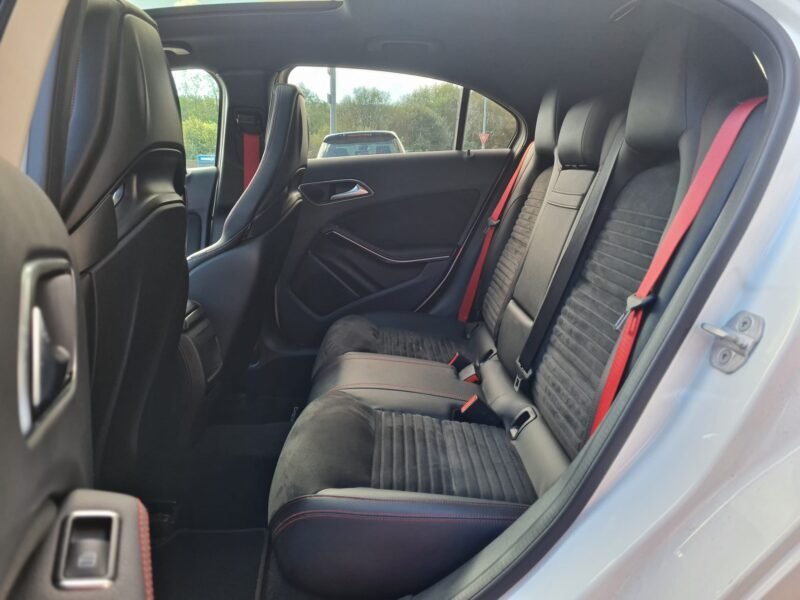 MERCEDES A45 AMG A 45 5p.