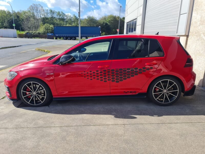 VOLKSWAGEN Golf TCR 2.0 TSI DSG