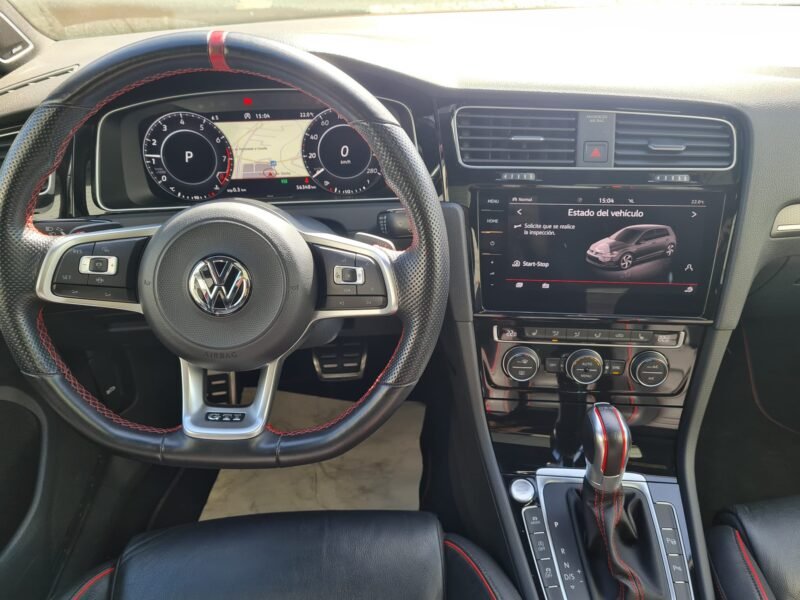 VOLKSWAGEN Golf TCR 2.0 TSI DSG