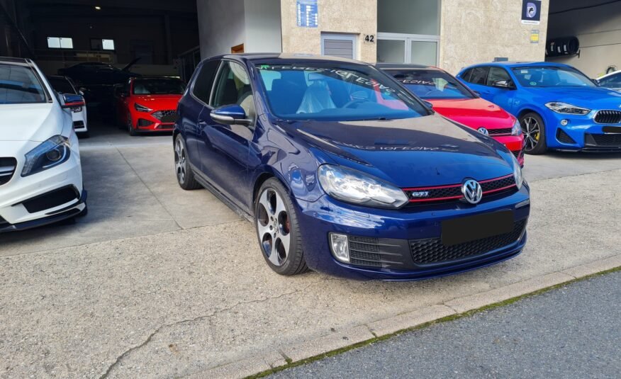 VOLKSWAGEN GOLF GTI 210cv GTI 3p.