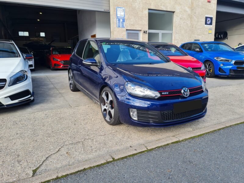 VOLKSWAGEN GOLF GTI 210cv GTI 3p.