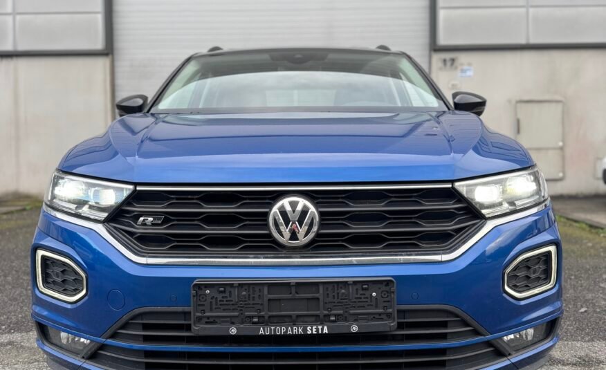 VOLKSWAGEN T-ROC SEDAN