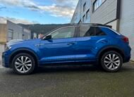 VOLKSWAGEN T-ROC SEDAN