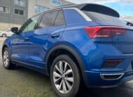 VOLKSWAGEN T-ROC SEDAN