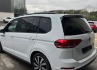 VOLKSWAGEN Touran R-LINE