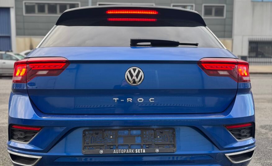 VOLKSWAGEN T-ROC SEDAN