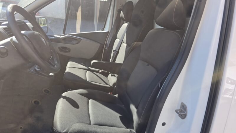 RENAULT TRAFIC 1.6 95CV